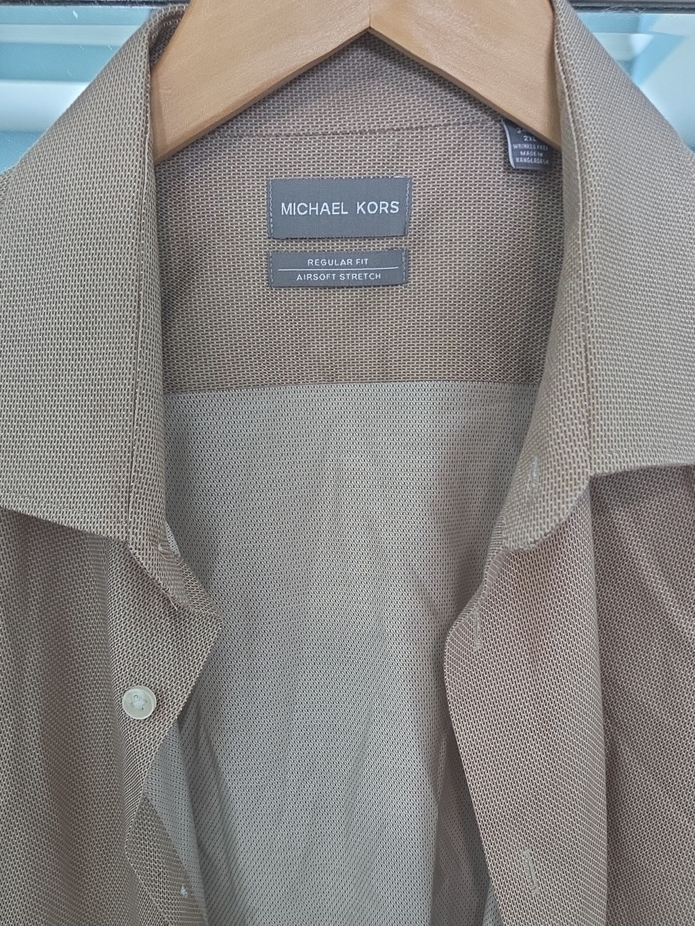 Michael Kors Men's Tan Button-Down Casual Shirt